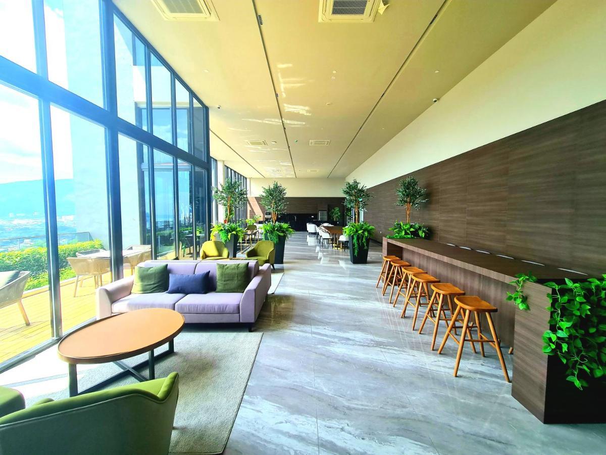 Beacon Executive Premium Suite George Town Exteriér fotografie