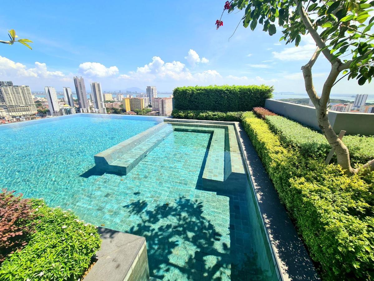 Beacon Executive Premium Suite George Town Exteriér fotografie