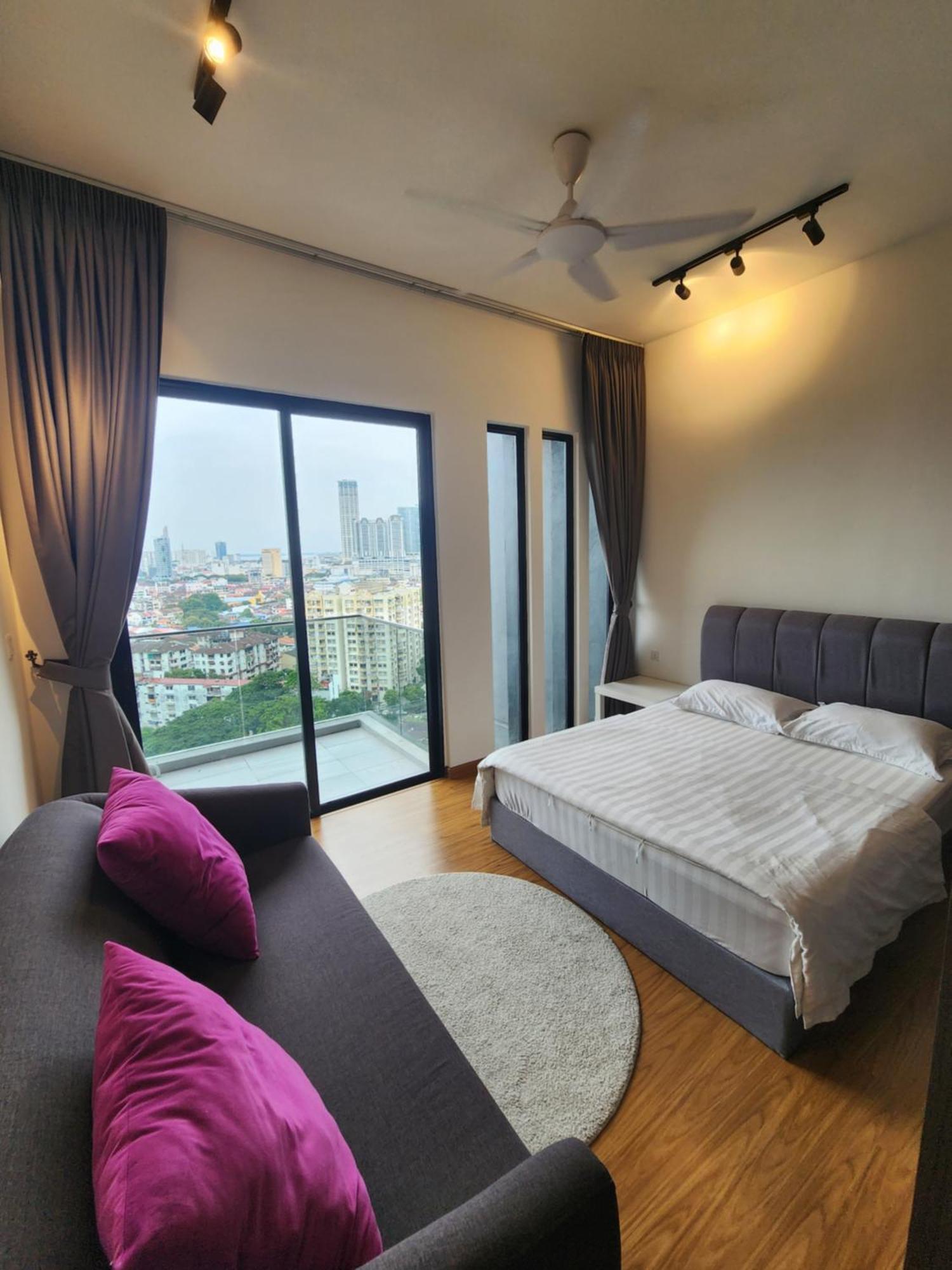 Beacon Executive Premium Suite George Town Exteriér fotografie