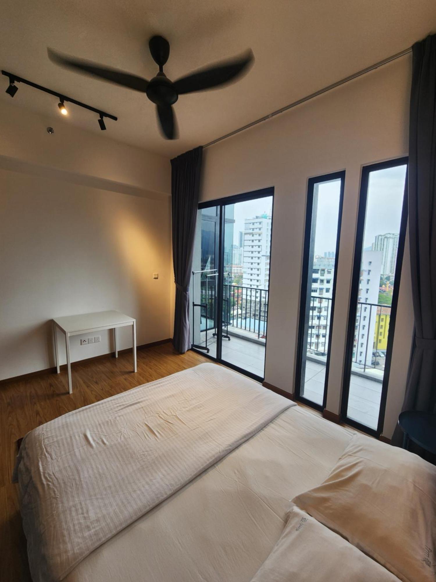 Beacon Executive Premium Suite George Town Exteriér fotografie